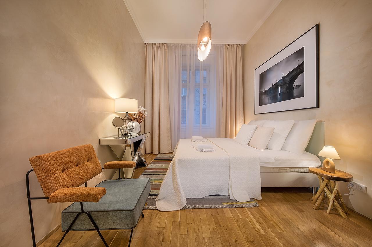 Prague Days - Luxurious Apartments Lesser Town 外观 照片