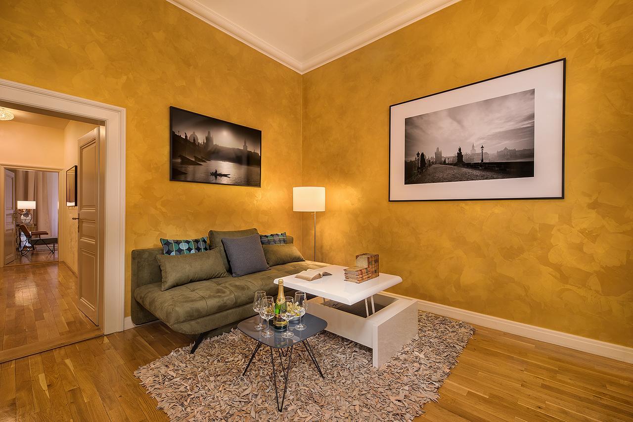 Prague Days - Luxurious Apartments Lesser Town 外观 照片